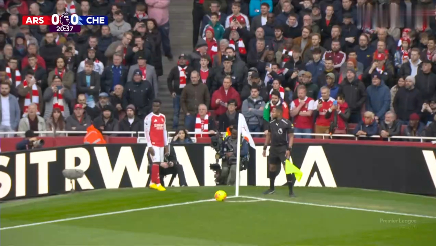 太刺激！慢镜还原阿森纳逆天头槌破门杀死切尔西，全场球迷沸腾！