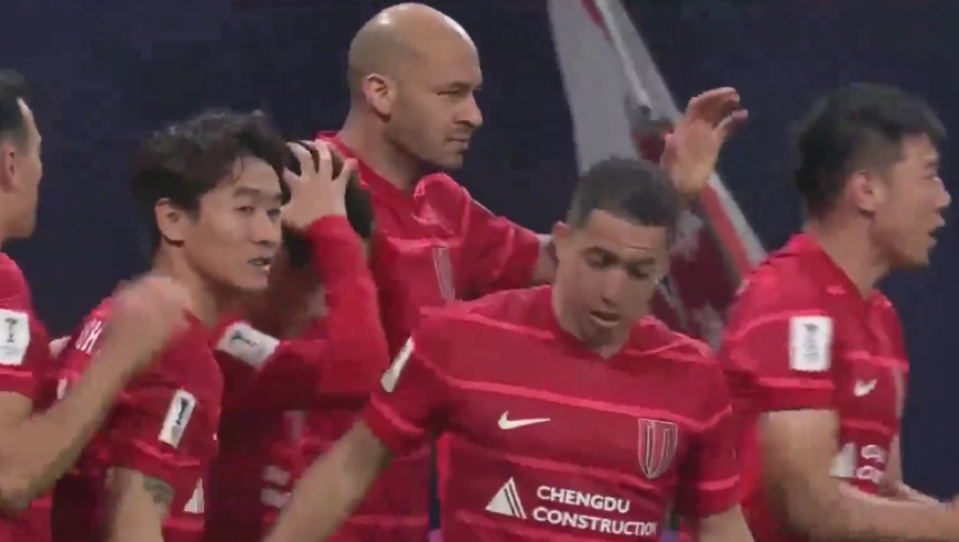 1-1！成都蓉城战平日本球队，个个拼劲十足，球迷：海港跟学着点