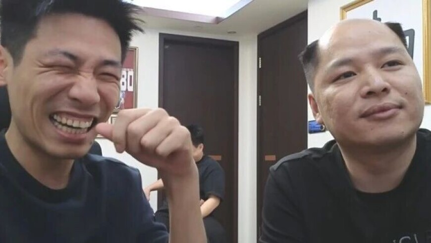 旭旭宝宝手撕老王被讨伐，直播翻车，能否帮毕总炸出神器？