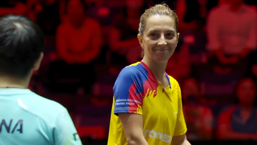 友谊第一！萨马拉被罚分孙颖莎热情推荐挑战 回放最终显示裁判误判