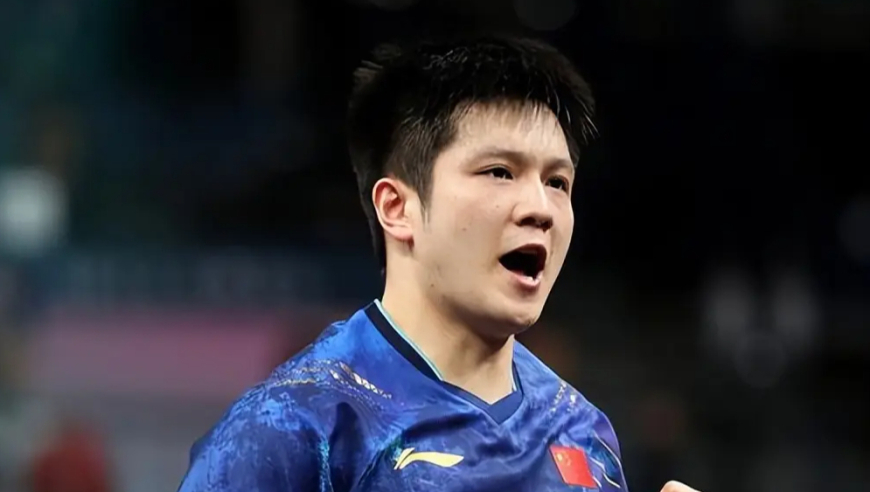 樊振东4-0周雨集锦：神仙球让对手打出表情包 制胜球极限交叉步