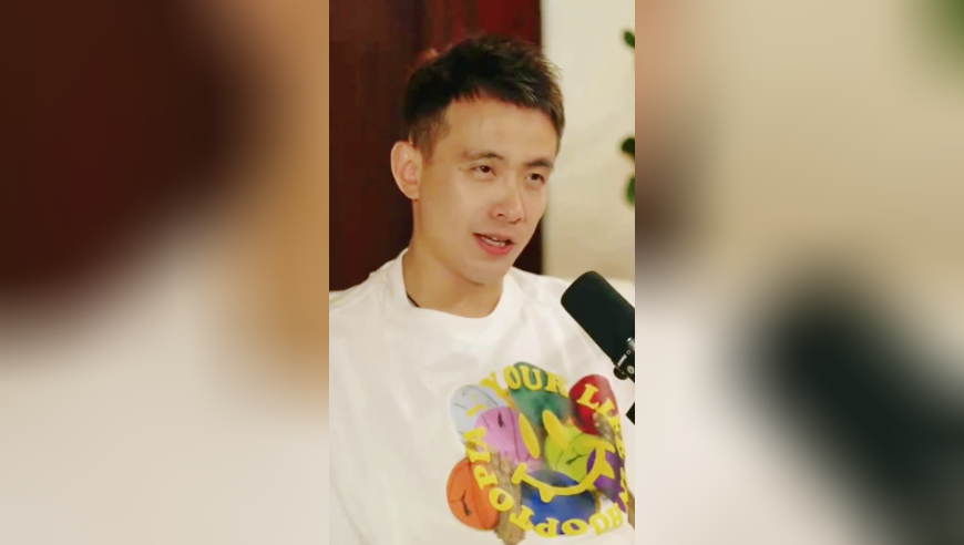 语言天赋拉满！ 赵继伟现场教哈利伯顿学中文