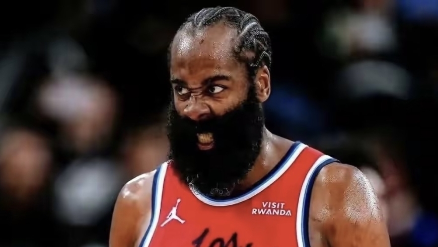 太尴尬了！哈登刷爆NBA79年绝无仅有的纪录，真被你做到了！