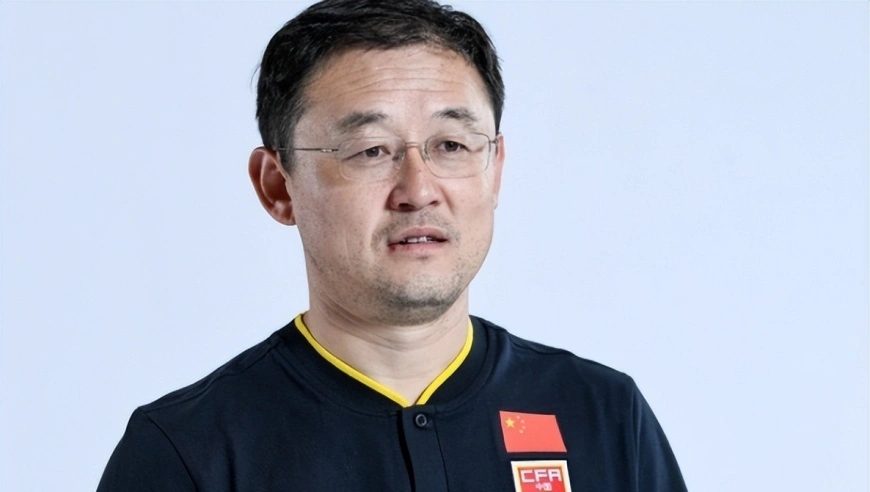 12岁天才之星陨落？因孙继海拒绝中超豪门，解约风波出来后无人敢要他