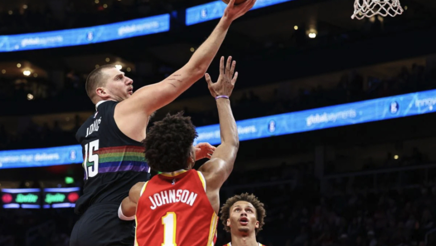 约基奇狂飙40+9+8！单节7中7轰19分太无解 率掘金23分逆转老鹰