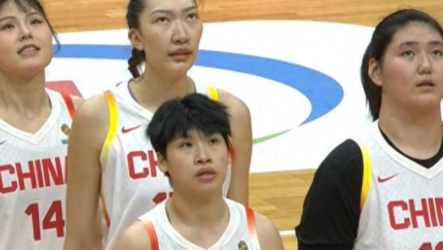 长得漂亮就能打首发？0分0助1失误，女篮新主控如此回报宫鲁鸣