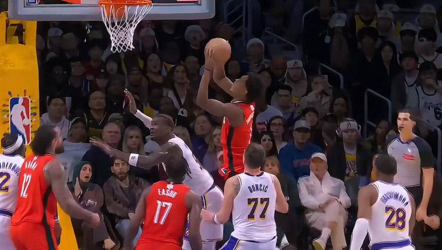 继续对轰！湖人范德比尔特三分+补篮 杜兰特联手阿门连拿7分回应