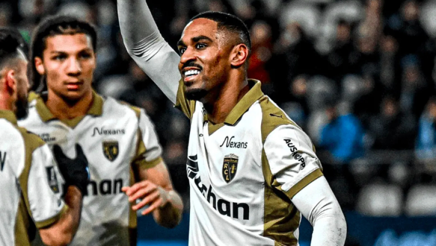 5-0！法甲巨变：120年老店成联赛第1 10年铁律宣告12亿欧巴黎凉了