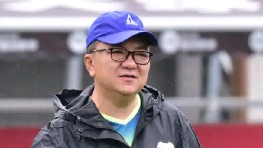 董路宣布成立新球队！球员必须留过洋+聘请西班牙主帅 8年冲上中超