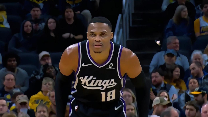 这么强竟然没人要？威少第三节连送5次助攻+两次金鸡独立接管比赛