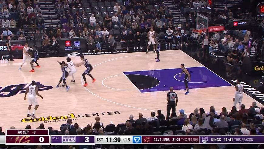 哈登喂的饼香不香!回顾阿伦对阵国王29分