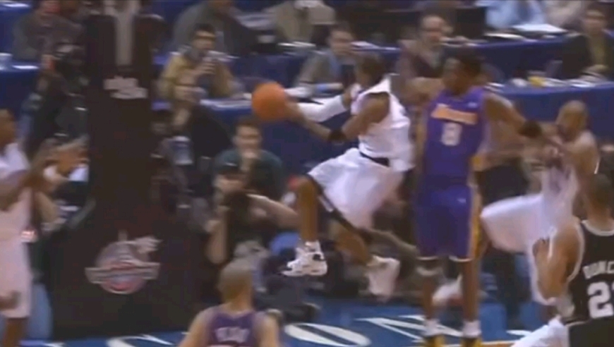 戏耍科比!重温艾弗森全明星名场面