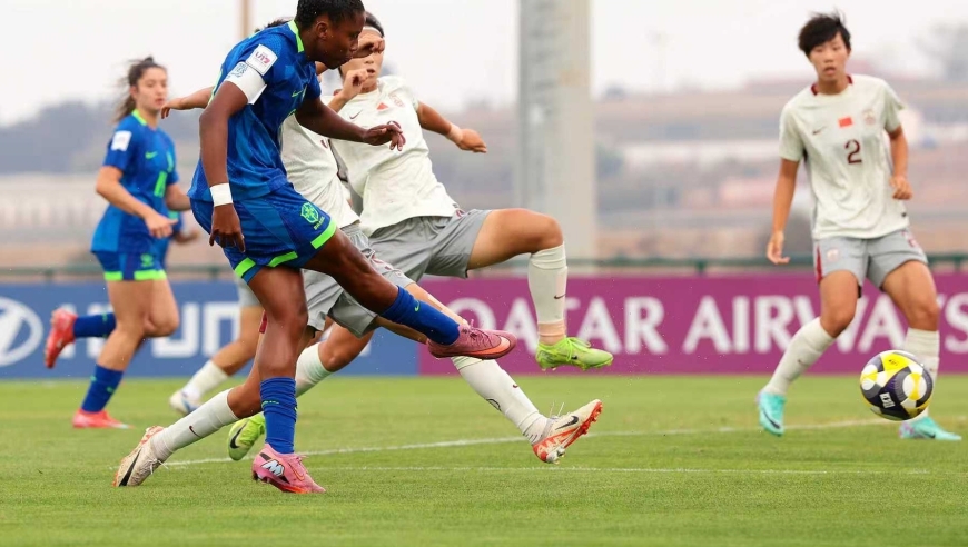 足坛一夜动态：U17女足无缘世界杯8强！C罗哑火被淘汰，米兰战平