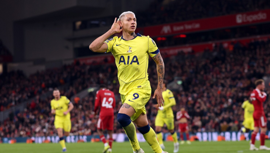 真刺激！利物浦索博神级任意球，热刺绝平疯狂庆祝劫富济贫