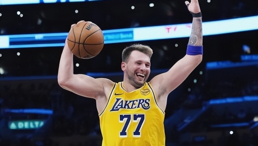 49+11+8！东契奇创NBA唯一纪录，MVP之争从赛季开始就进入白热化