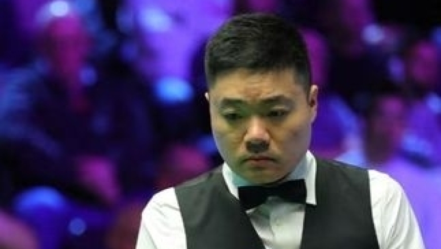 体坛记忆｜离谱神仙球绝地逆转！丁俊晖再战巡回锦标赛，接连骚操作全场沸腾 