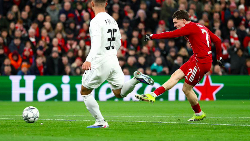 欧冠：利物浦6-0卡拉巴赫直通16强 范迪克助攻戴帽 萨拉赫世界波