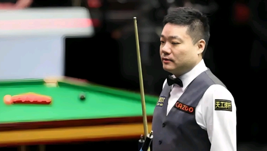 太准了！丁俊晖远台进攻上手拿下第10局 以6-4晋级