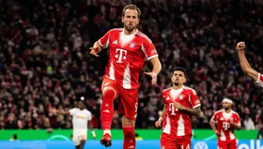 德国杯：拜仁2-0莱比锡晋级4强 凯恩点射 路易斯-迪亚斯破门