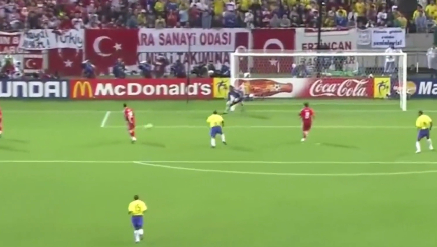 罗纳尔多十大单骑闯关 人类无法阻挡！｜体坛记忆