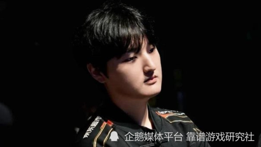 LOL：AL零封JDG战队直通季后赛，银河战舰被打出新的耻辱记录，赛后五个选手兵分三路