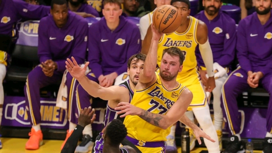 NBA实力榜更新！雷霆稳居榜首，勇士飙升，湖人第6，火箭下滑！