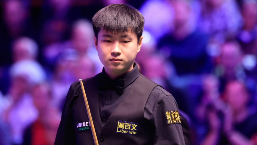 冠军联赛：赵心童四连胜夺小组第一，塞尔比第二罗伯逊三连败垫底