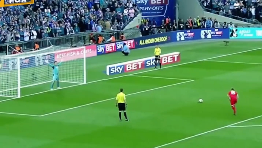 体坛记忆｜比进球更精彩的逆天扑救！