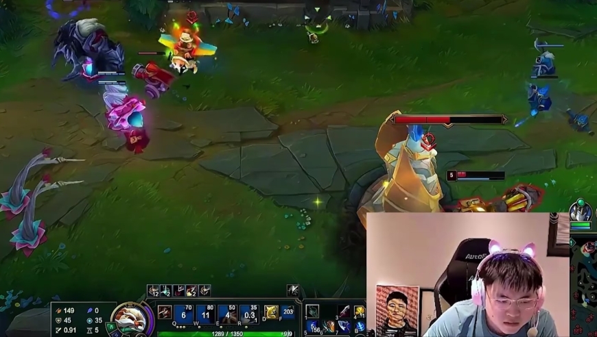 LOL：Uzi直播罕见发怒，Uzi杯正赛第二天就出现事故，选手态度出问题了