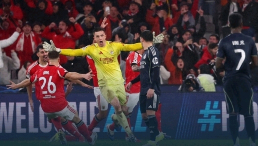 穆里尼奥在皇马面前双手指天庆祝，读秒进附加赛奔跑狂欢，欧冠本菲卡4比2皇马