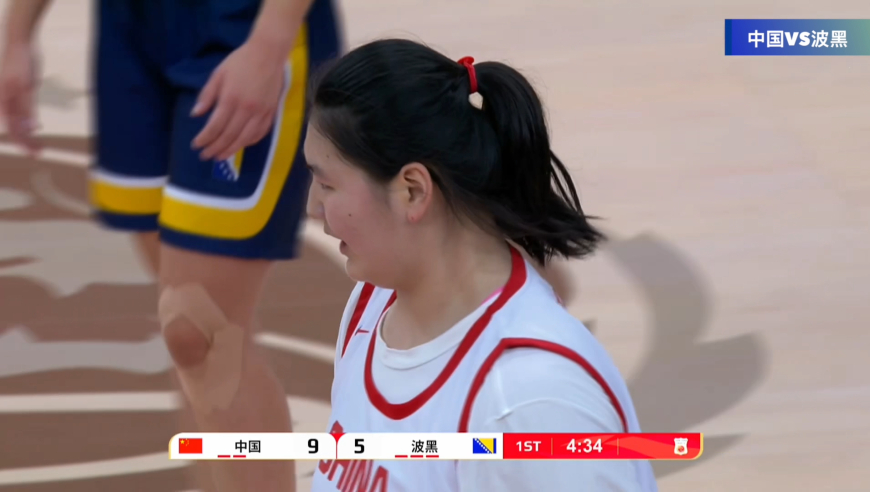 这不就是奥尼尔？张子宇篮下以一敌二2+1 对手看见他不敢突