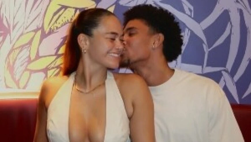 亚洲杯MVP！加洛韦女友也是澳洲球手 身材真的顶
