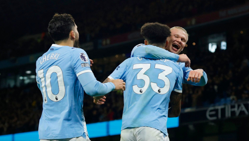 3-1！神锋双响10轮13球 12.1亿战舰掀翻大黑马5轮4胜重返前二