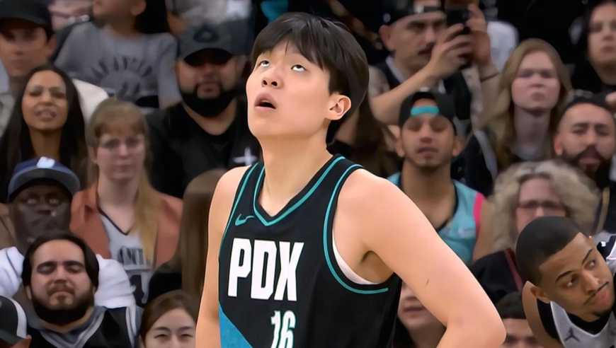 杨瀚森第三节五分钟全过程：罚球获得首分+防守端成开拓者守护神