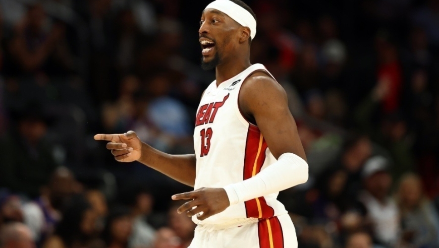 杨毅：阿德巴约狂刷83分让人恶心！这样的比赛这样的闹剧只会遗臭万年