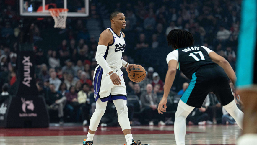 NBA裁判报告：威少压哨犯规判罚无误 仅一次漏判国王吃亏遭罚球绝杀