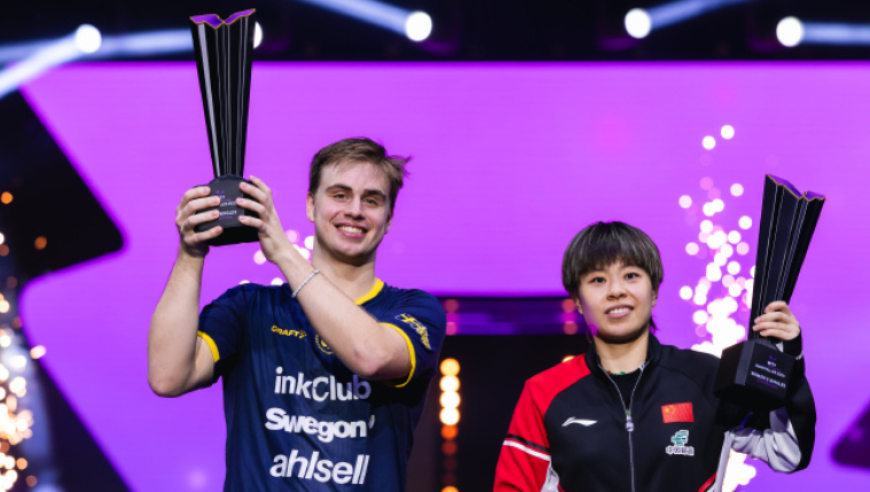 0-2与2-3落后逆转！王艺迪领奖台与小莫开心大笑 世排反超蒯曼升第4