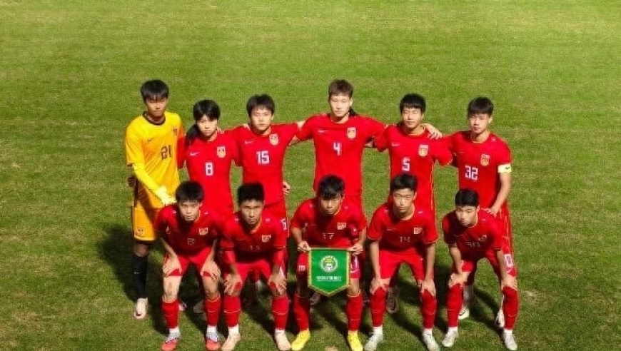 中国队4-1大胜朝鲜！全场压着踢甜蜜复仇，一人独中4元！恭喜了