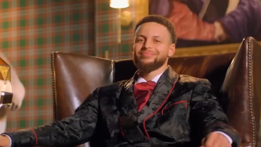 斯蒂芬&middot;库里的花钱方式，豪宅不住豪车撞烂，妥妥败家子！｜体坛记忆