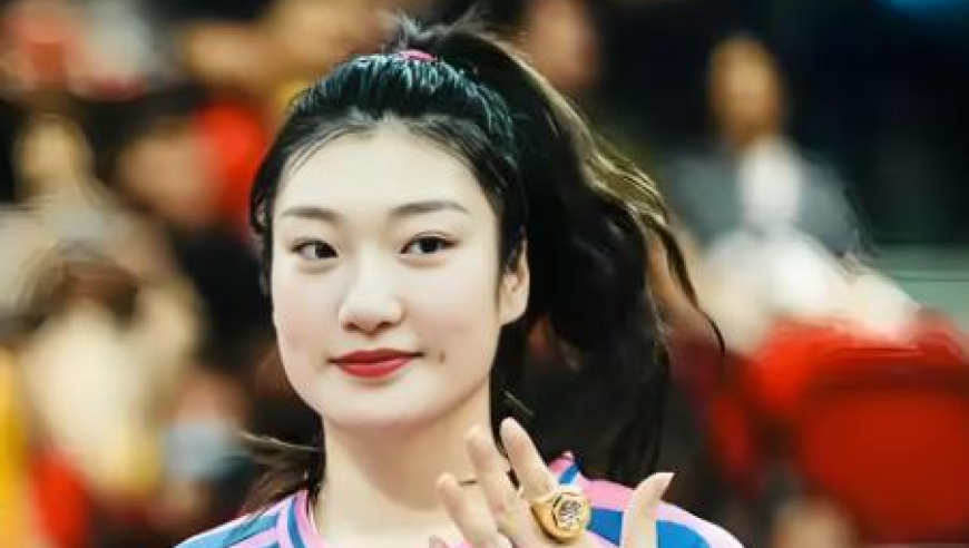 李梦婚后首现身！婚戒闪耀全运赛场，复出首秀倒计时