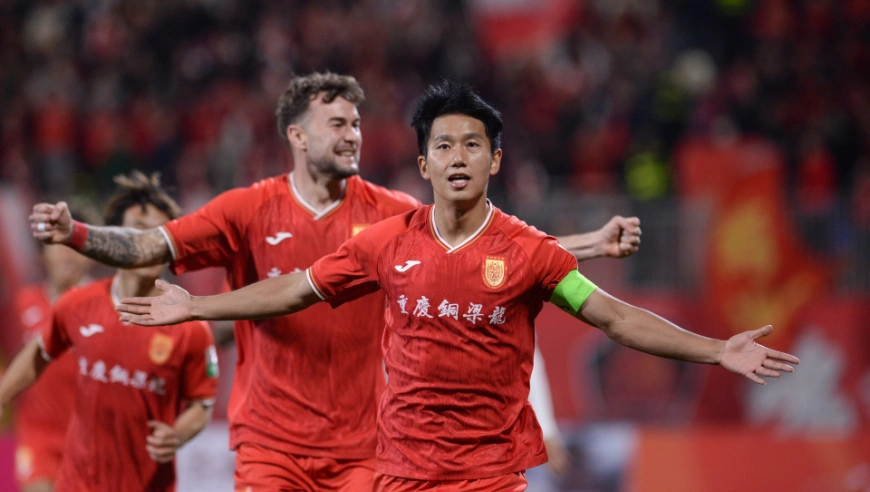 重庆铜梁龙成功升超！4年3连跳，1265天后重庆足球再入中超