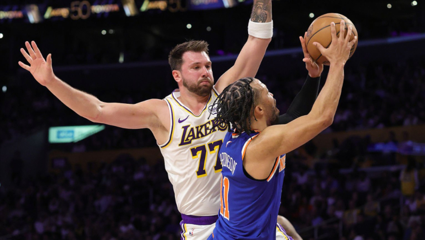 最后3分钟神剧情！布伦森3次丢球离谱 东契奇超远三分杀死比赛