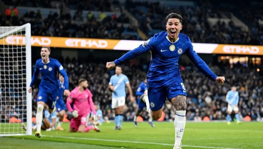 英超焦点战：曼城1-1切尔西落后榜首6分 恩佐绝平 赖因德斯破门