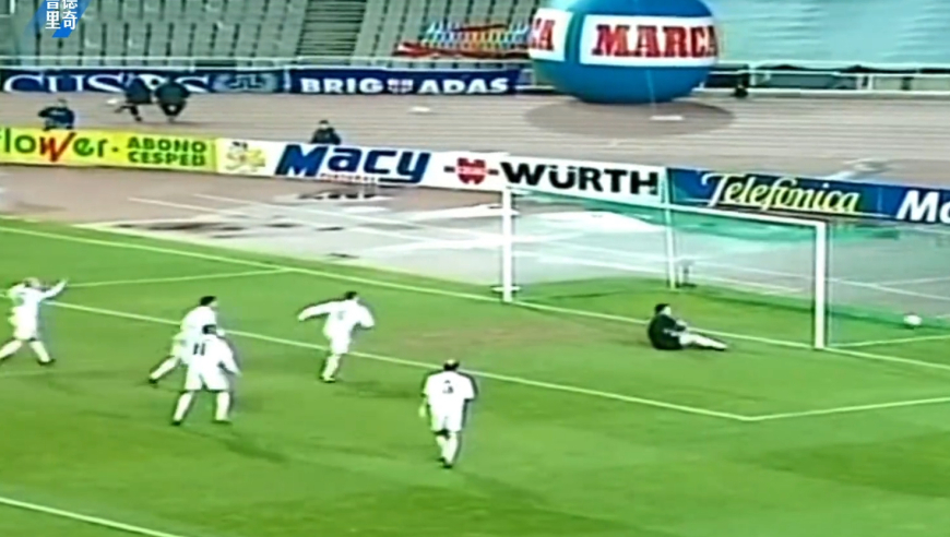 体坛记忆｜卡洛斯皇马生涯十大炸裂进球，感受什么叫暴力美学