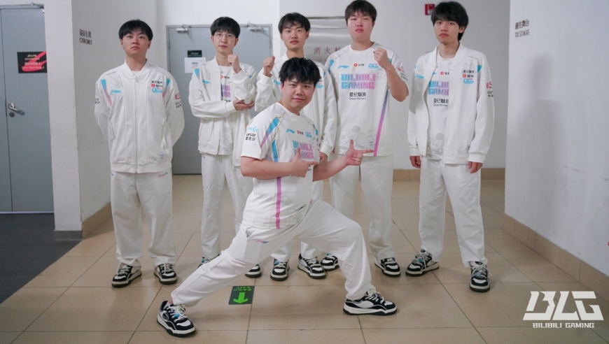 BLG2-0横扫WBG，豪取3连胜！Knight炸弹人效果奇佳，伤害爆炸