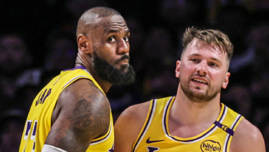 完全体的实力！湖人开局慢热后轰16-2超强攻击波反超太阳全过程