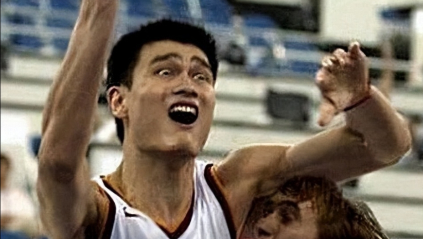 NBA球星最想删的照片：姚明忍了，纳什也忍了，唯独詹姆斯忍不了