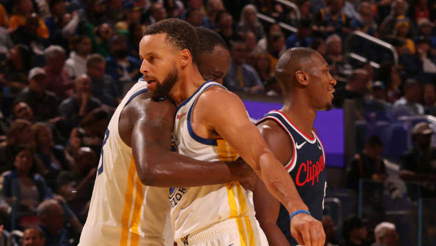 爆冷三连败，夺冠热门提前倒下！一手好牌却打烂，离散伙不远了