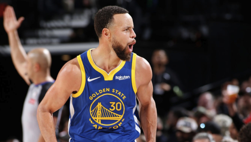 库里空砍48+12三分！末节21分难挽颓势 致命失误惨遭开拓者赛季三杀