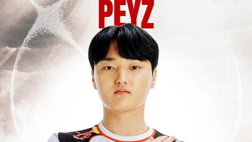 T1庆祝Peyz出道三周年：恭喜Peyz选手出道三周年！